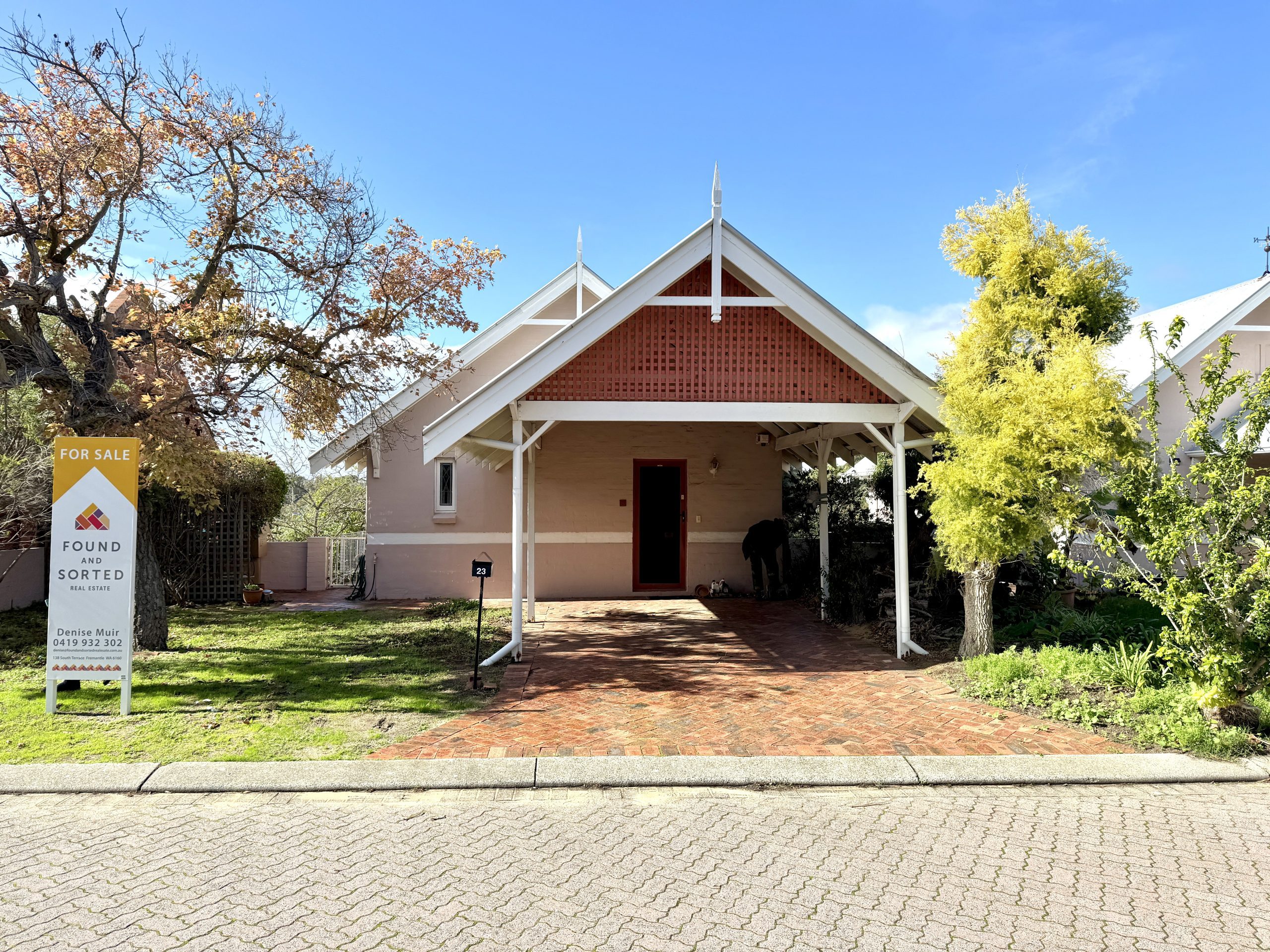 SOLD – 23 Bolton Place, Fremantle