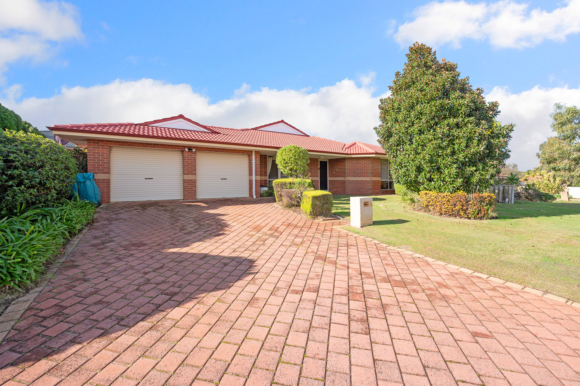 SOLD – 4 Tippett Court, Willetton
