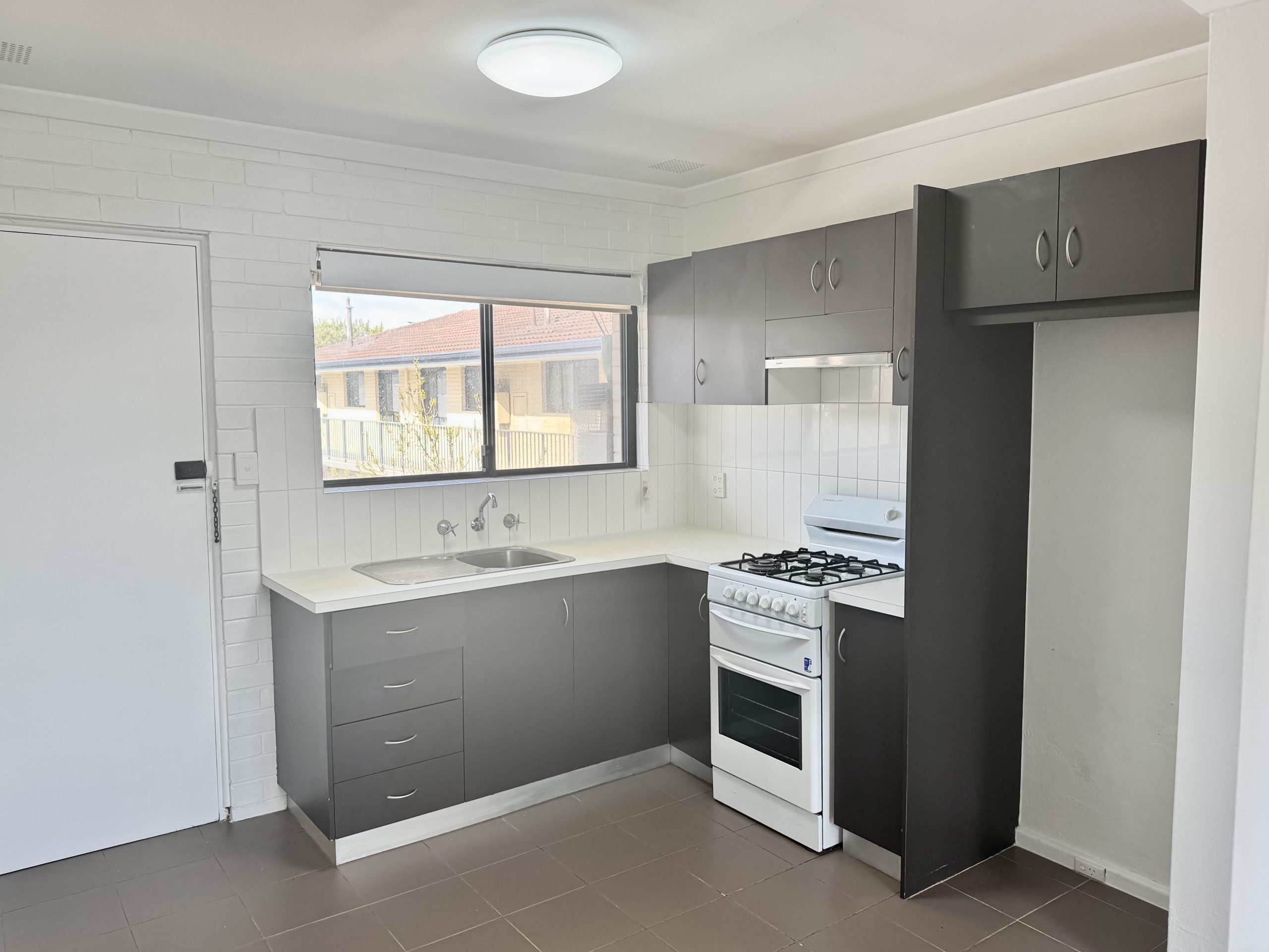 SOLD – 8/30 Lorraine Place, Hamilton Hill WA