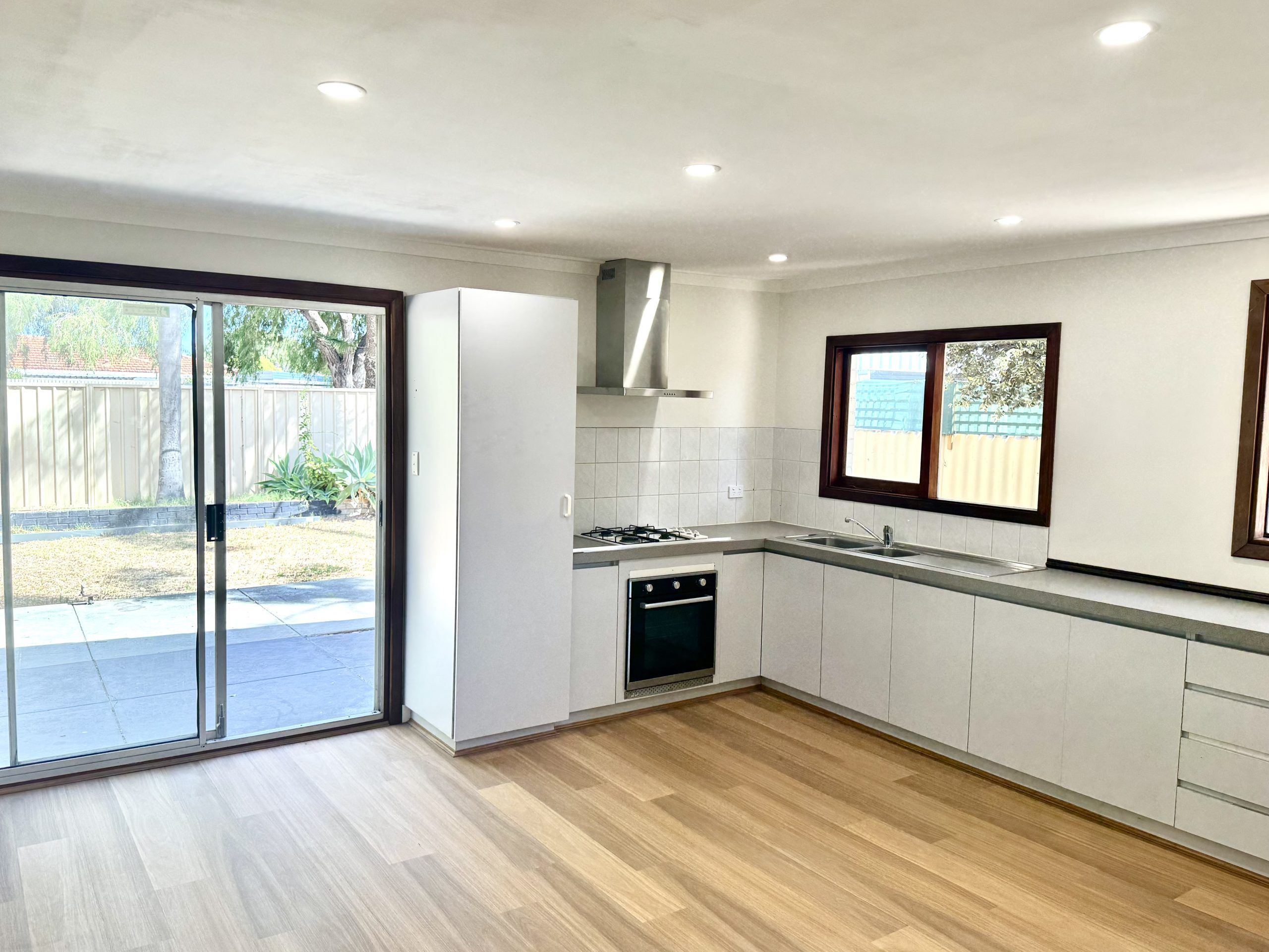 9 Hercules Street, Rockingham